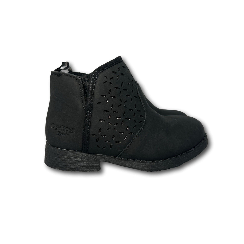 OshKosh B’Gosh Estell Toddler Girl Fashion Boots Size 8M Side Zip Black Color